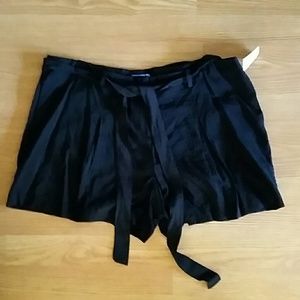 Vera Wang shorts