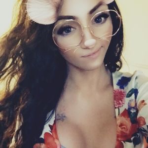 Meet your Posher, Isabella