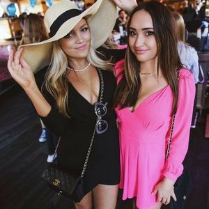 Meet your Posher, Taylor