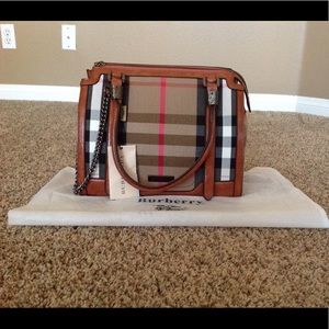 Burberry bag👜