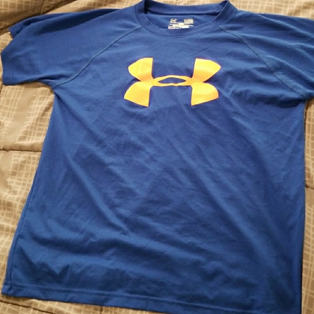 Boys Under Armour T-shirt