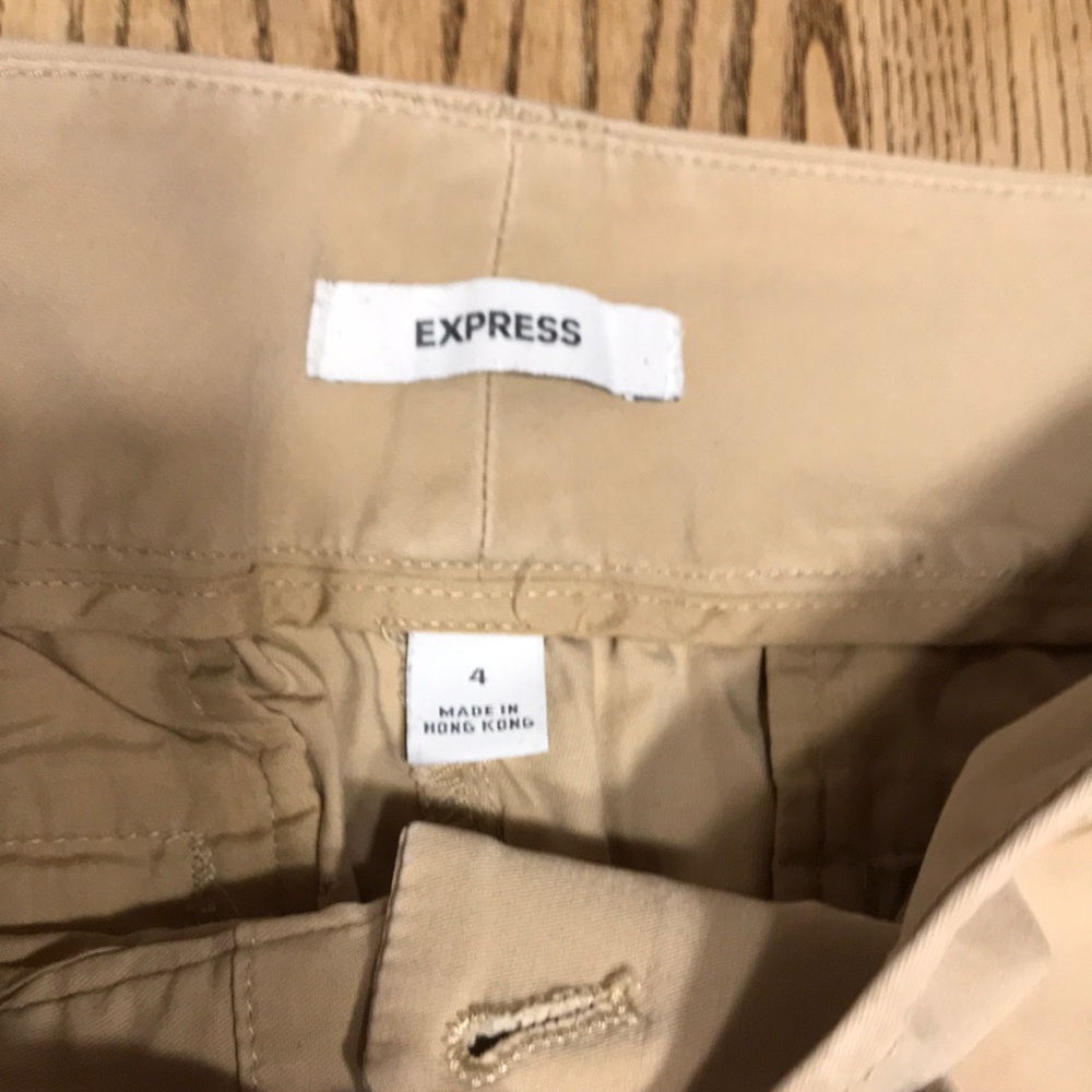 Express Capris - Picture 3 of 8