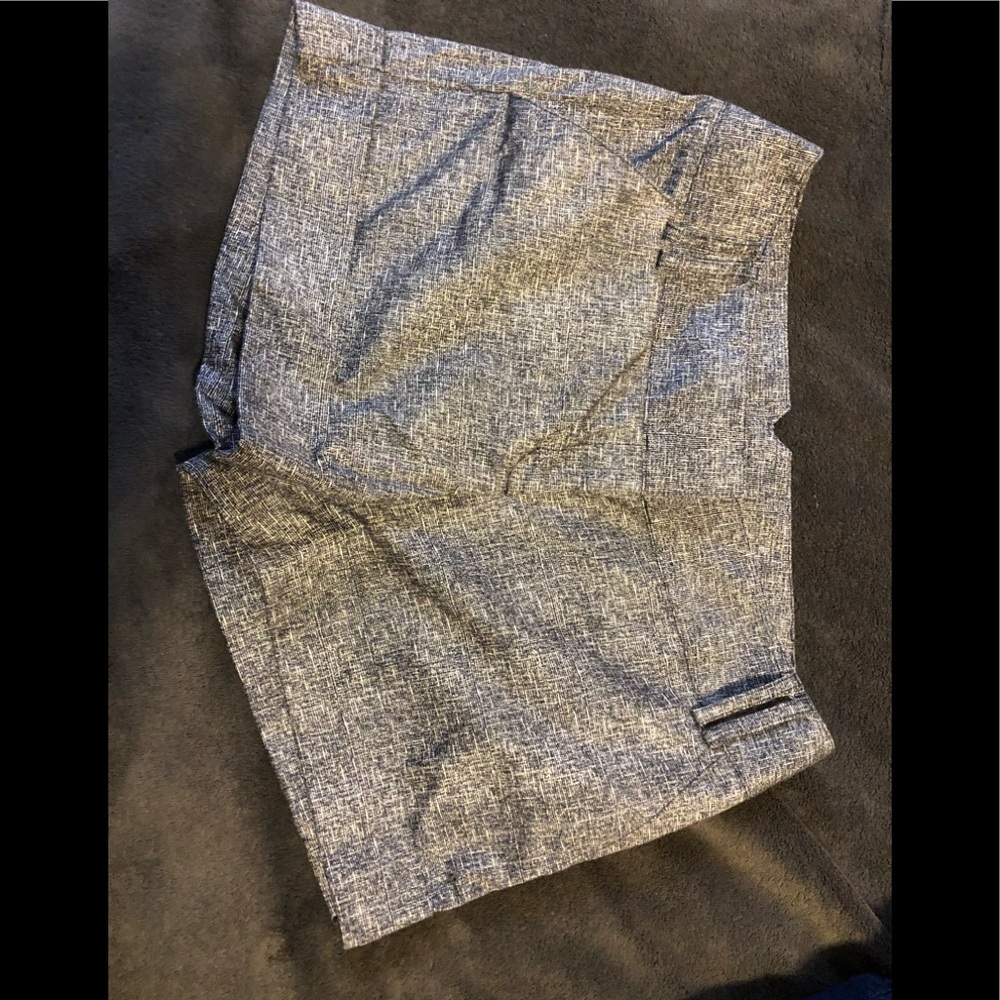 Express Shorts- Size 6