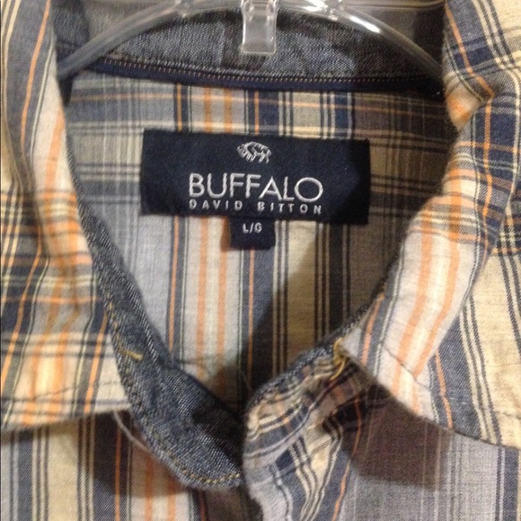 SHIRT - Picture 2 of 3