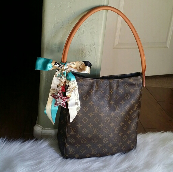 Louis Vuitton Handbags - 💕💥FIRM PRICE  💥💕AUTH Louis Vuitton Looping GM