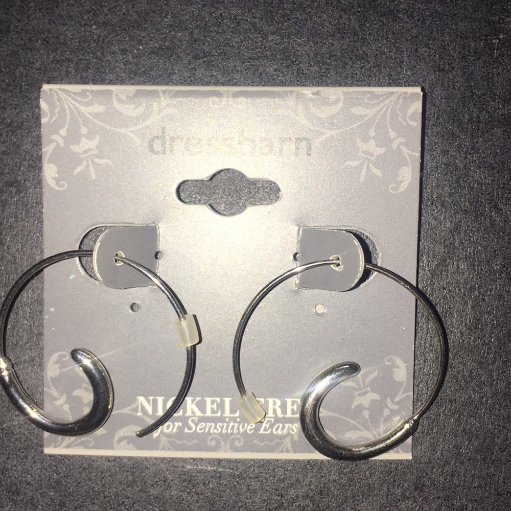 Silver swirl earrings