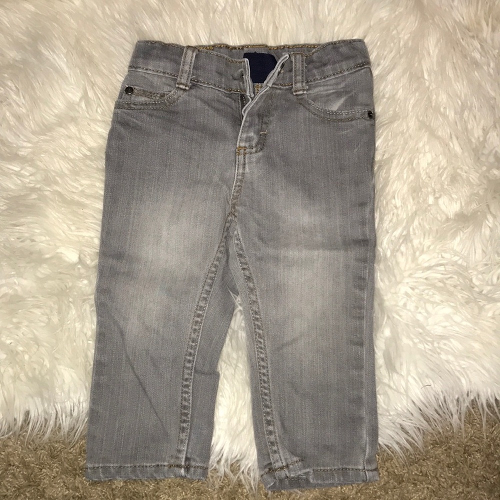 Grey jeans