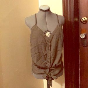 New with tag- army green top