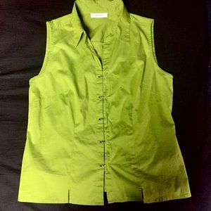Dressbarn Medium Green button down shirt
