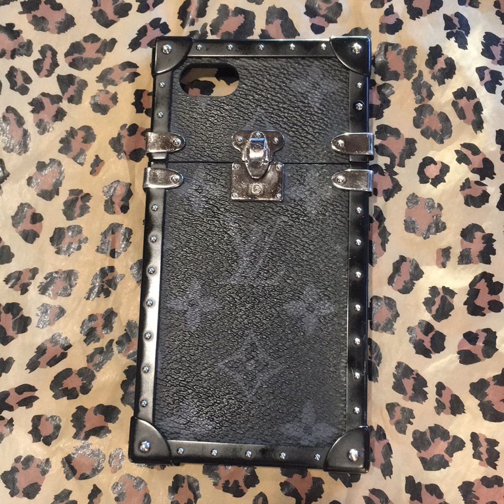 Eye Trunk Louis Vuitton phone case for IPhone 7 - Picture 4 of 6