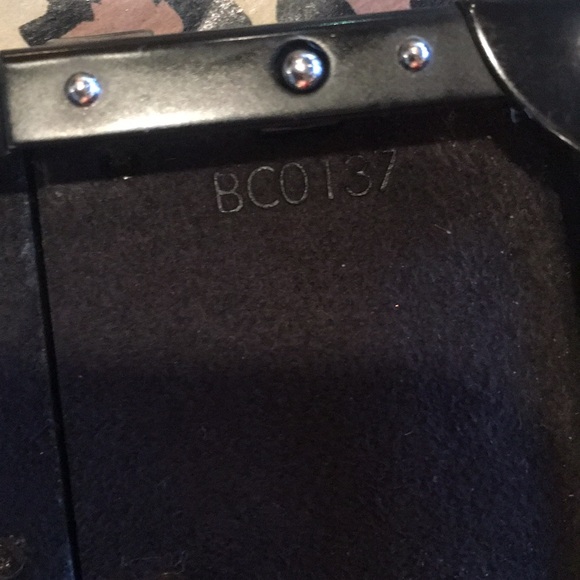 Eye Trunk Louis Vuitton phone case for IPhone 7 - Picture 5 of 6