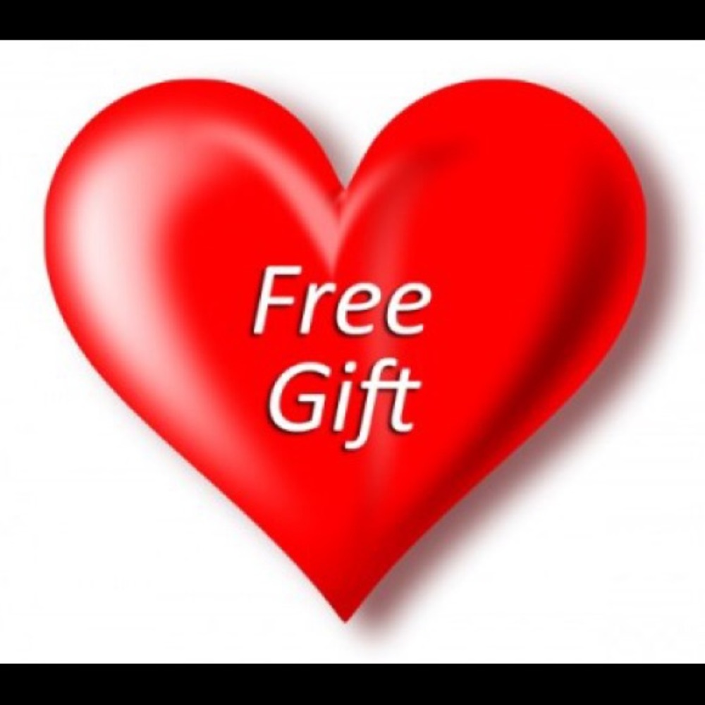 A FREE SURPRISE GIFT 🎁 WITH EVERY PURCHASE