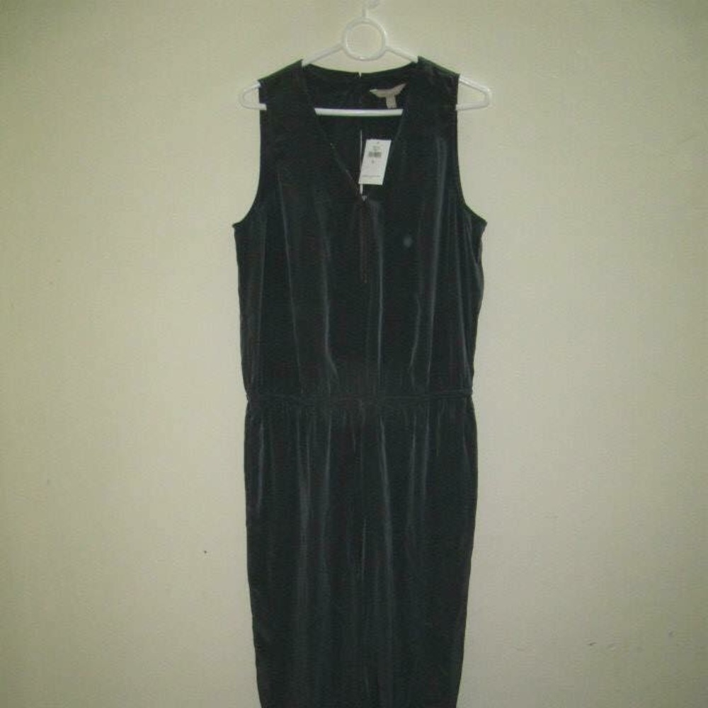 BANANA REPUBLIC JUMP SUIT, silk grey nwt