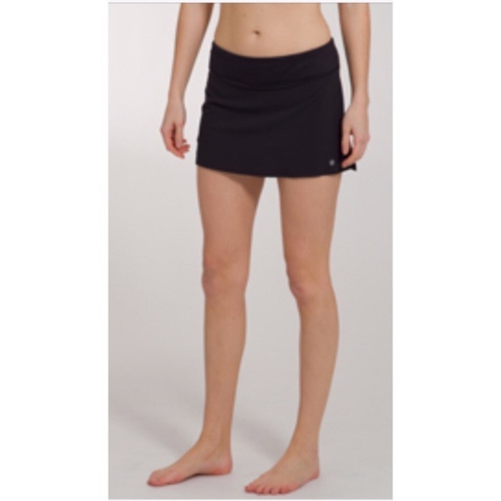 Lulu lemon black tennis skirt
