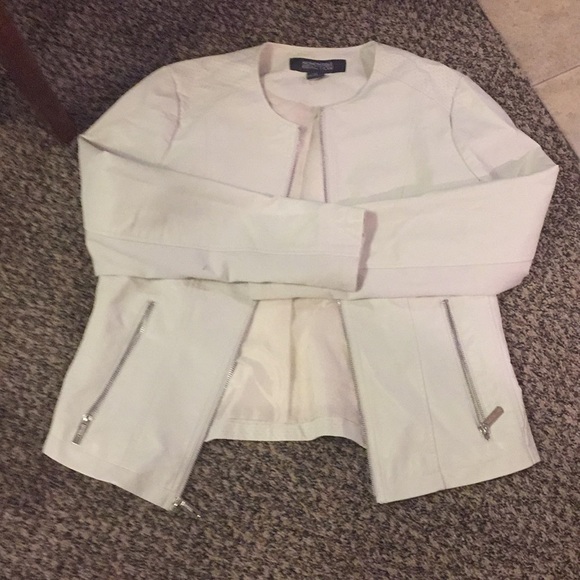 Jacket - Picture 2 of 4