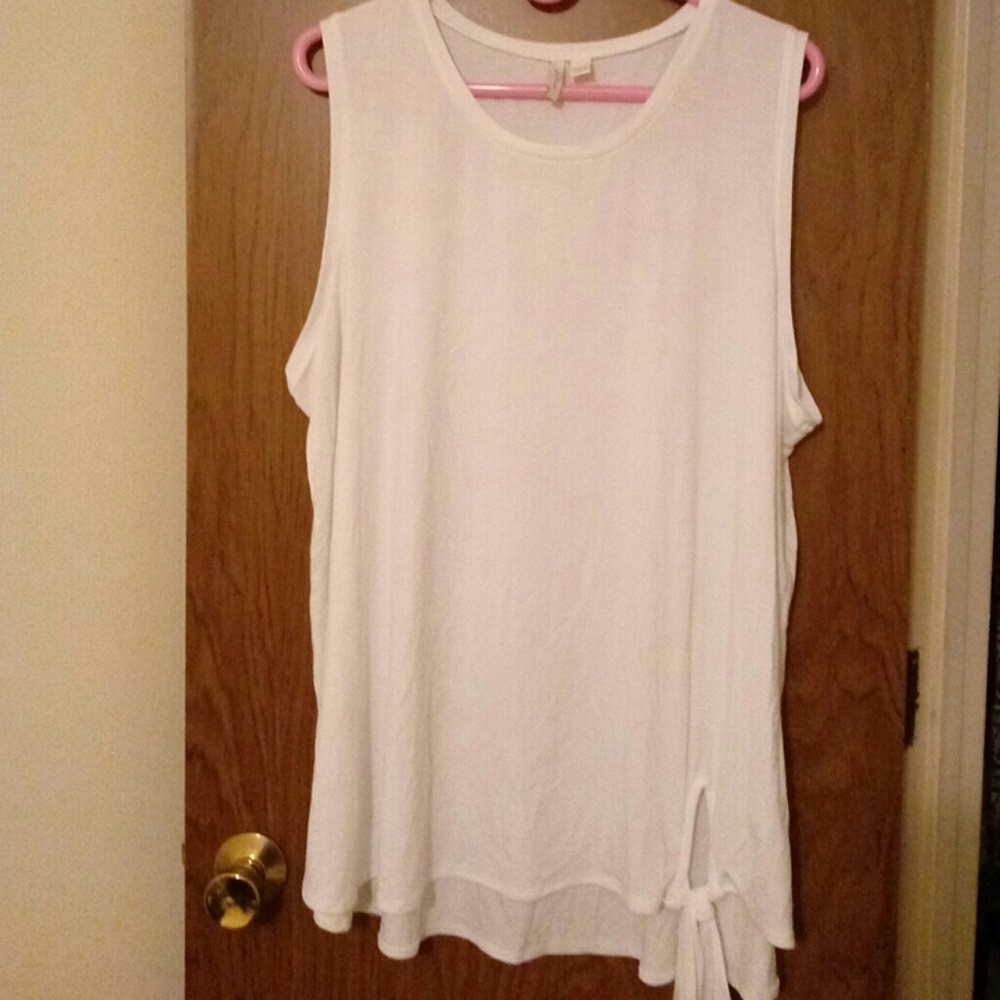 White Tank - Never Worn!