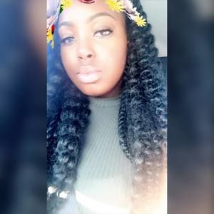 Meet your Posher, Krissy