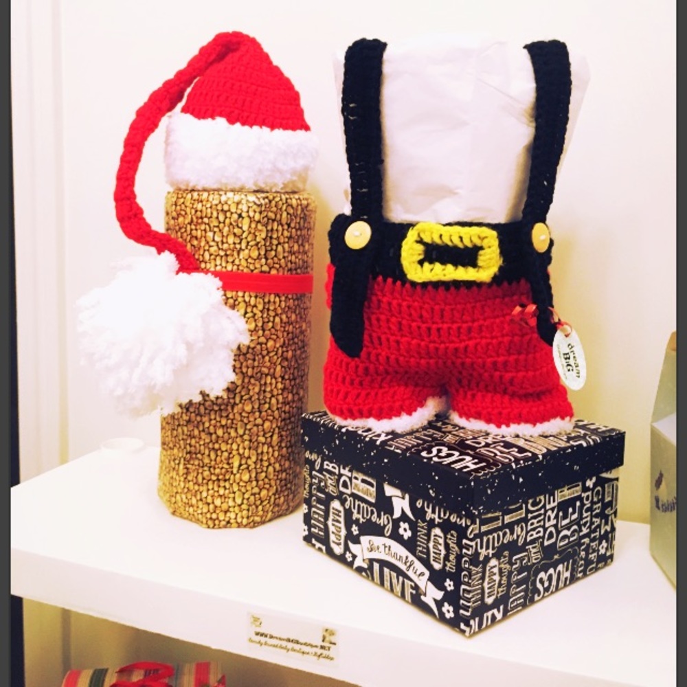 Baby Santa gift box set! Hat newborn xmas baby NEW