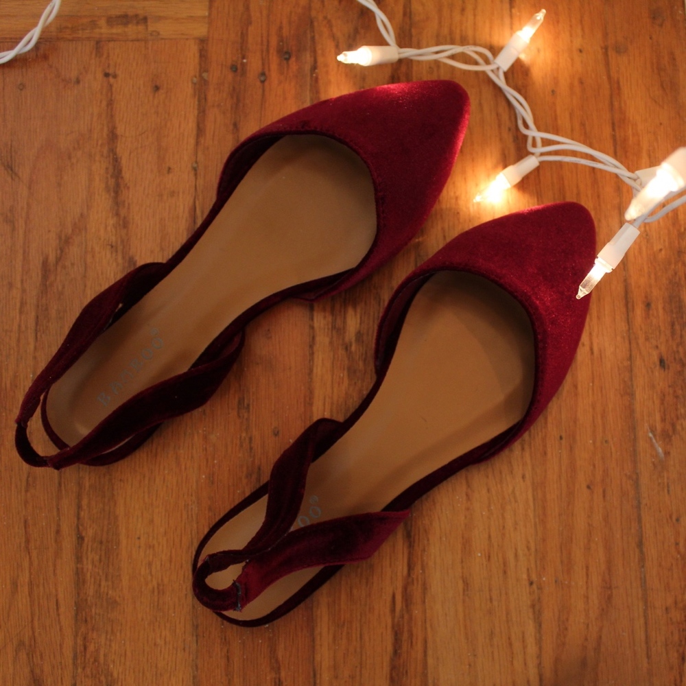 Velvet Style Bamboo Burgundy Flats