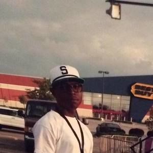 Meet your Posher, Loretta