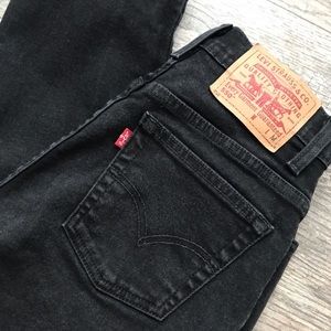 Vintage Levi Mom Jeans