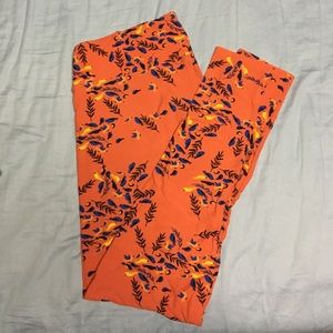 TC bird and leaves leggings