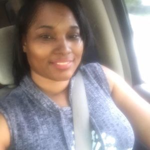 Meet your Posher, Aisha