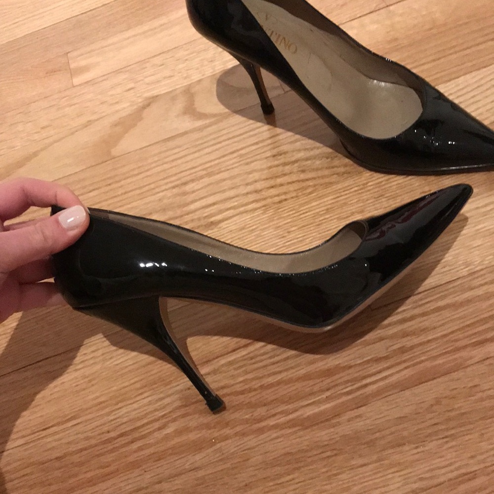 Valentino pumps