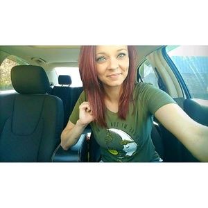 Meet your Posher, Ashliegh