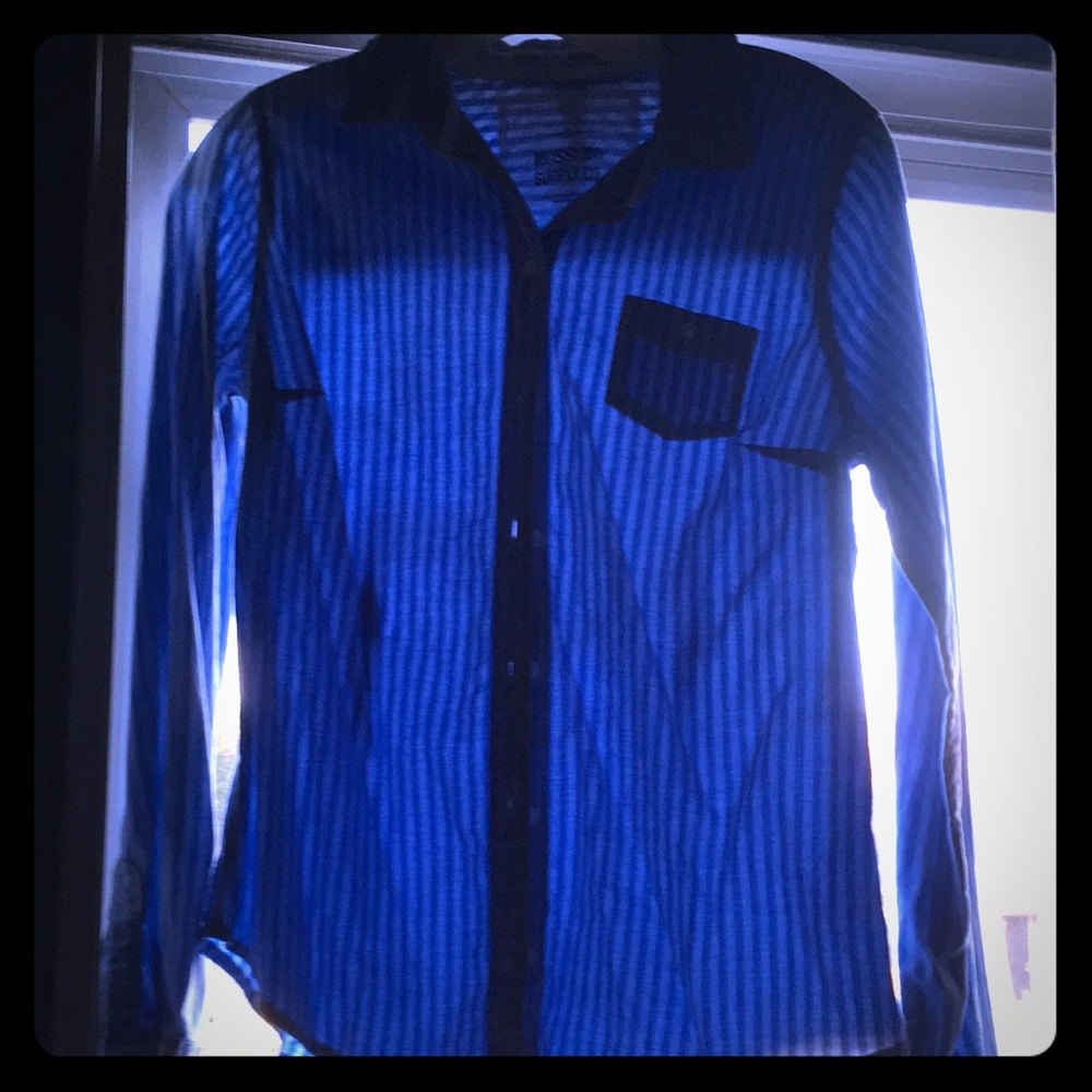 Woman’s blouse two shades of blue - size Large