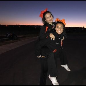 Meet your Posher, Holly