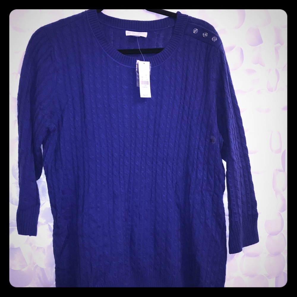 Crew neck sweater