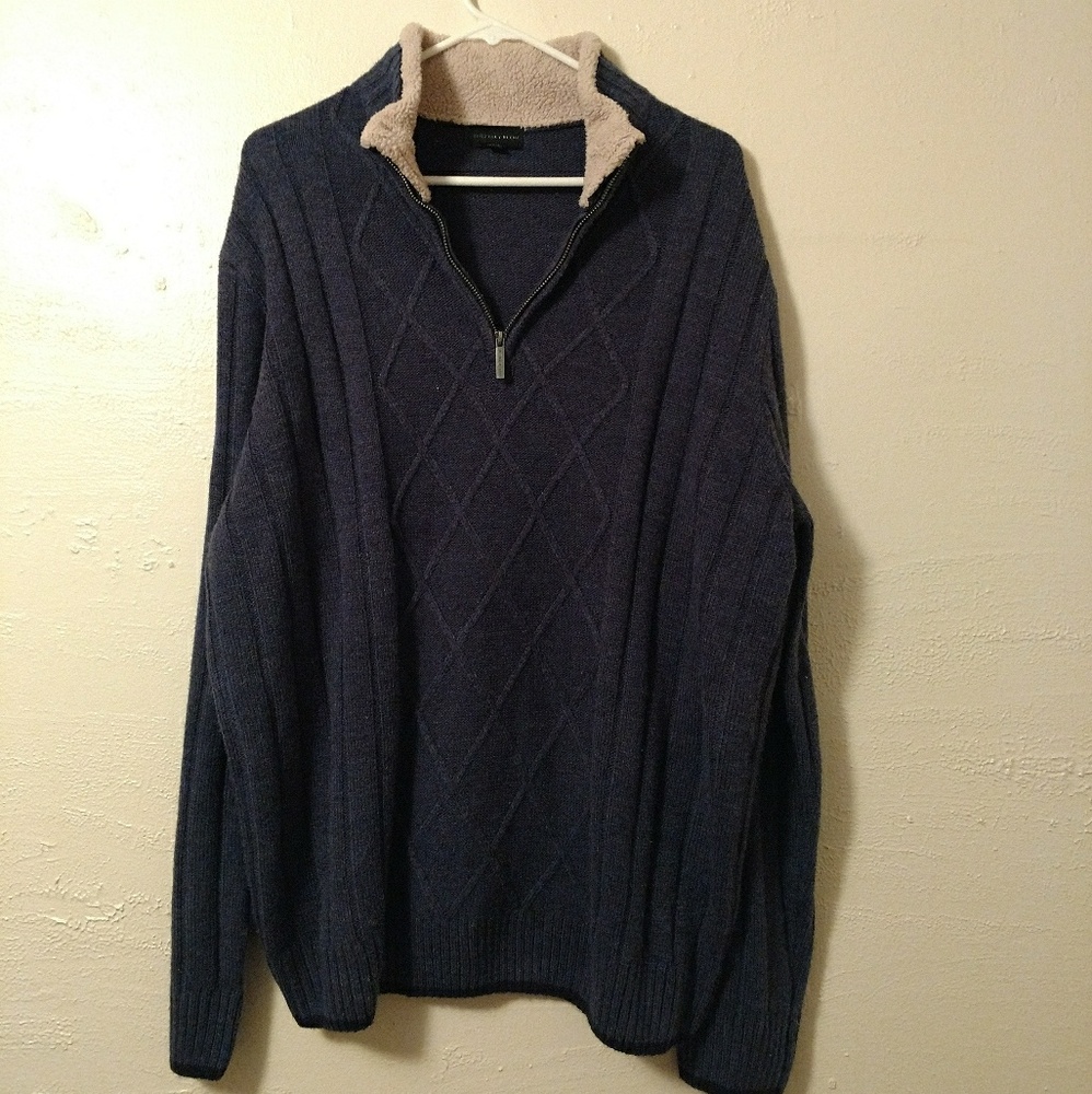 Men's sweater