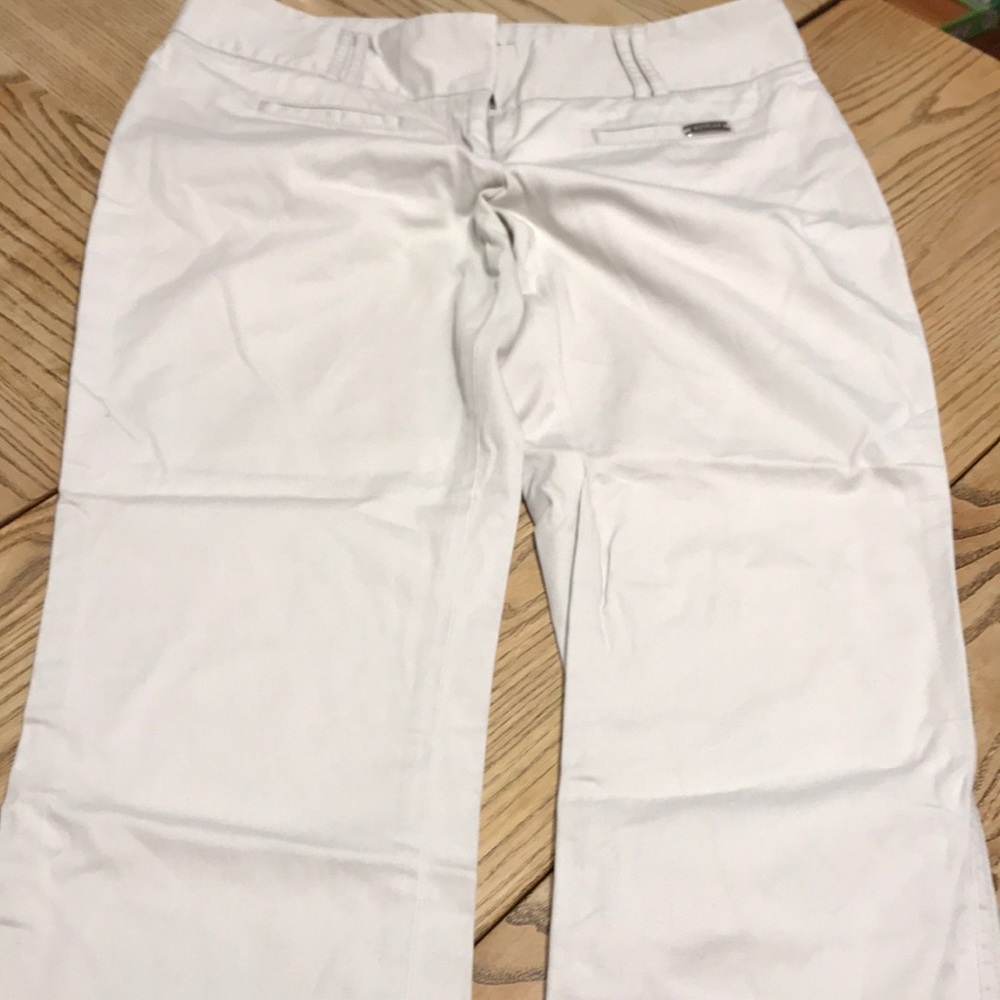 Express Capris - Picture 2 of 6