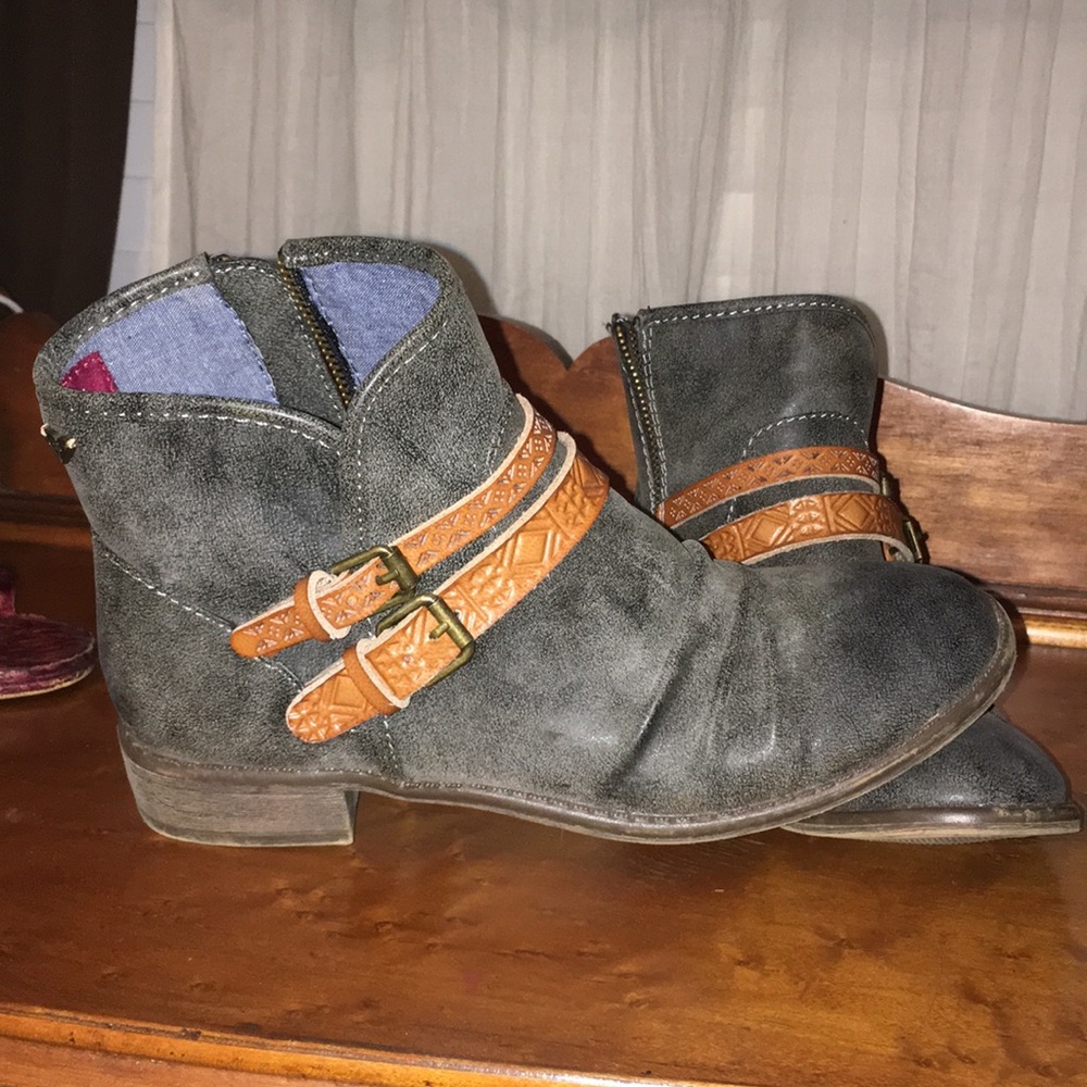 ROXY ankle boots distressed black/brown