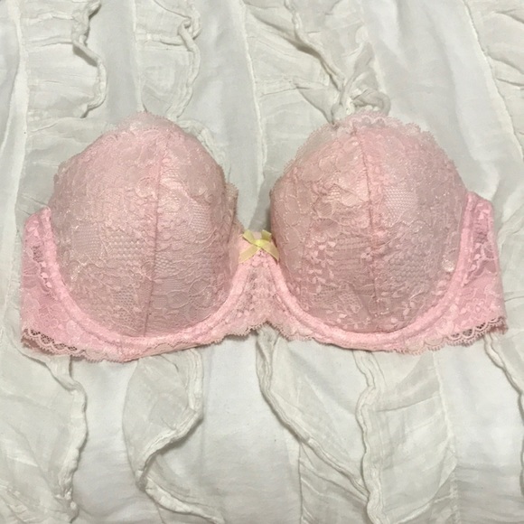 Victoria Secret strapless bra - Picture 1 of 2