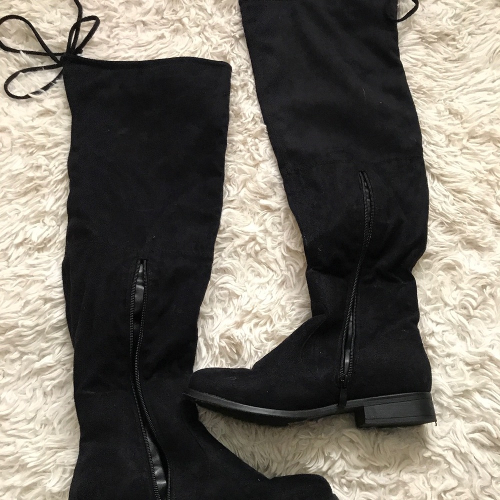 Thigh high suede black boots