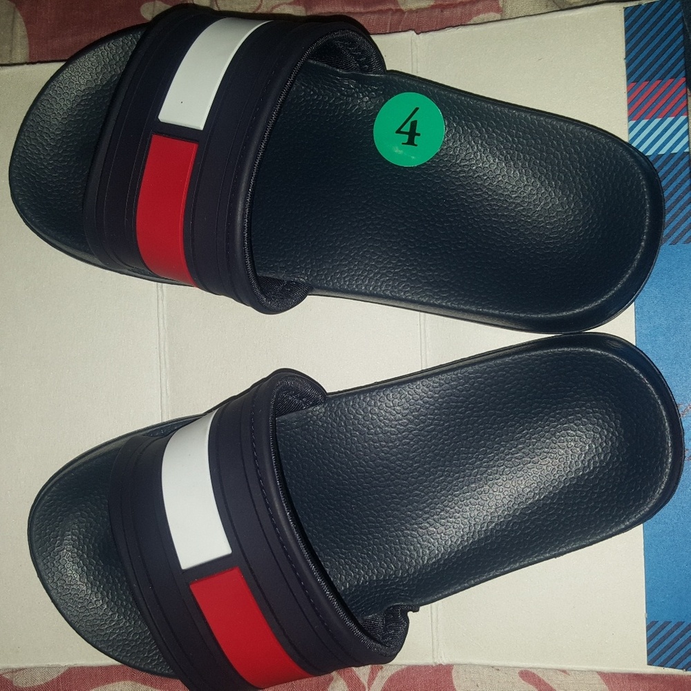 TOMMY HILFIGER SLIDES