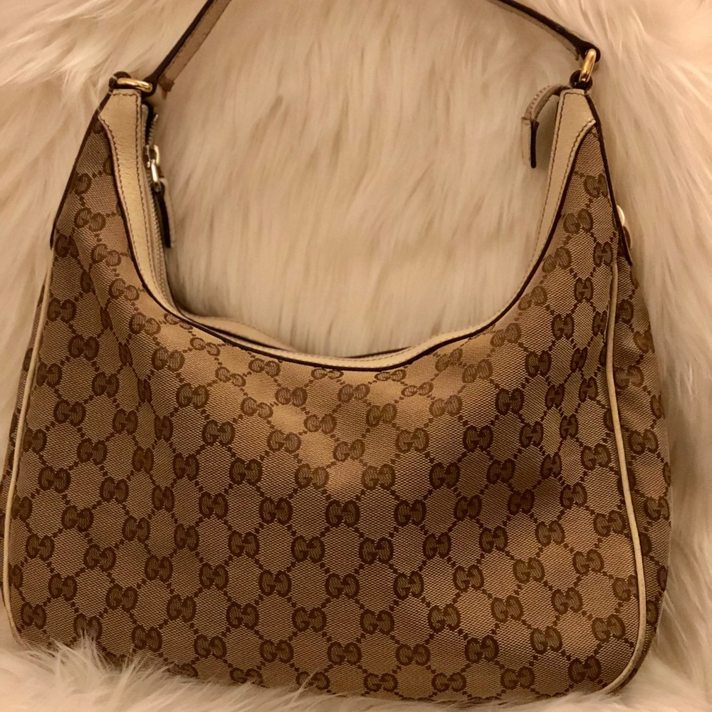 Gucci White Canvas GG Hobo Bag