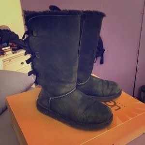 UGG Tall Bailey Bow size 8 Boots Black