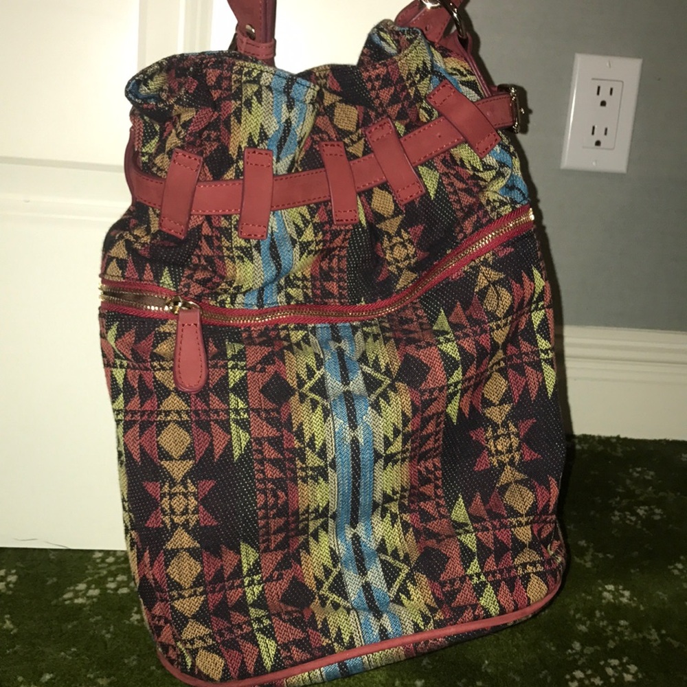 Bucket bag from LF