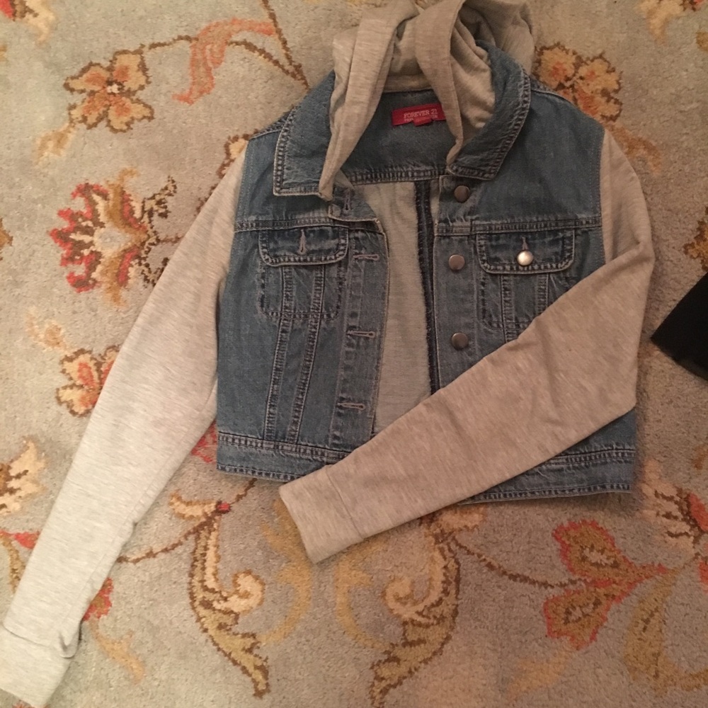 Cropped jean jacket