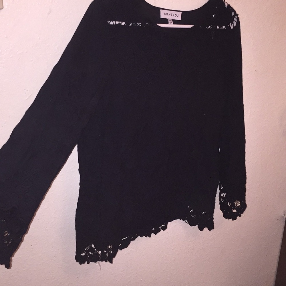 Black lace flower shirt