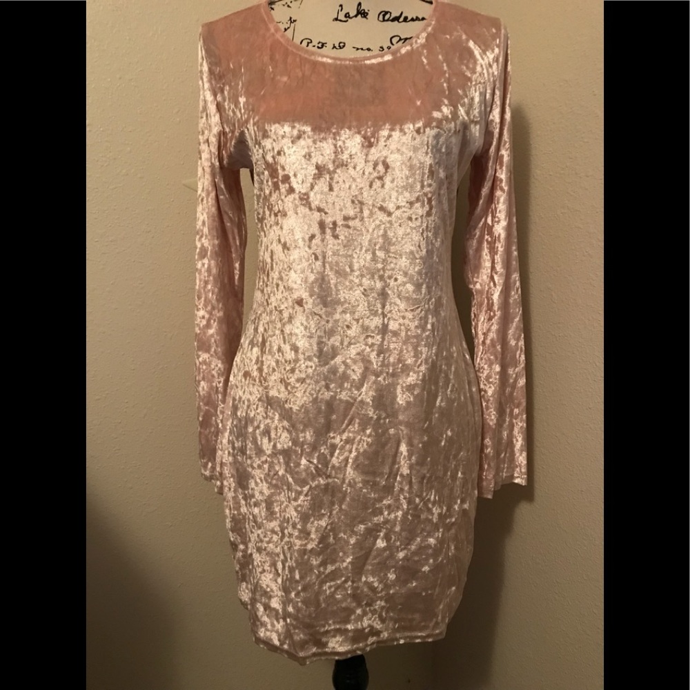 ✨💋PINK CRUSHED VELVET TUNIC DRESS - L