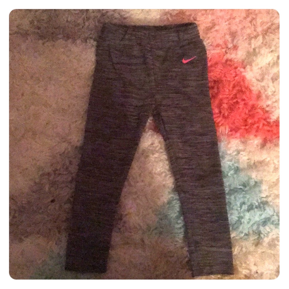Gray Nike toddler leggings