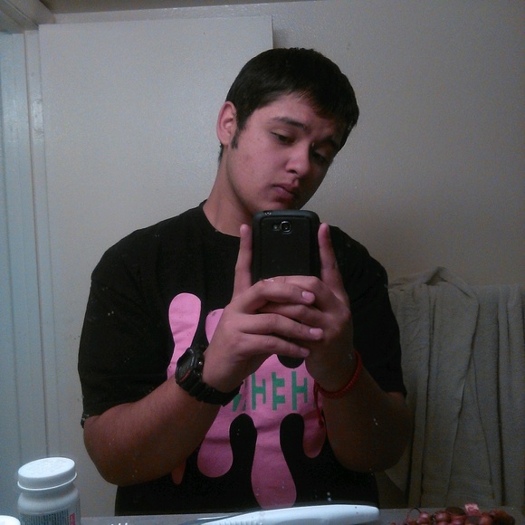 Meet your Posher, Joey - Picture 1 of 1