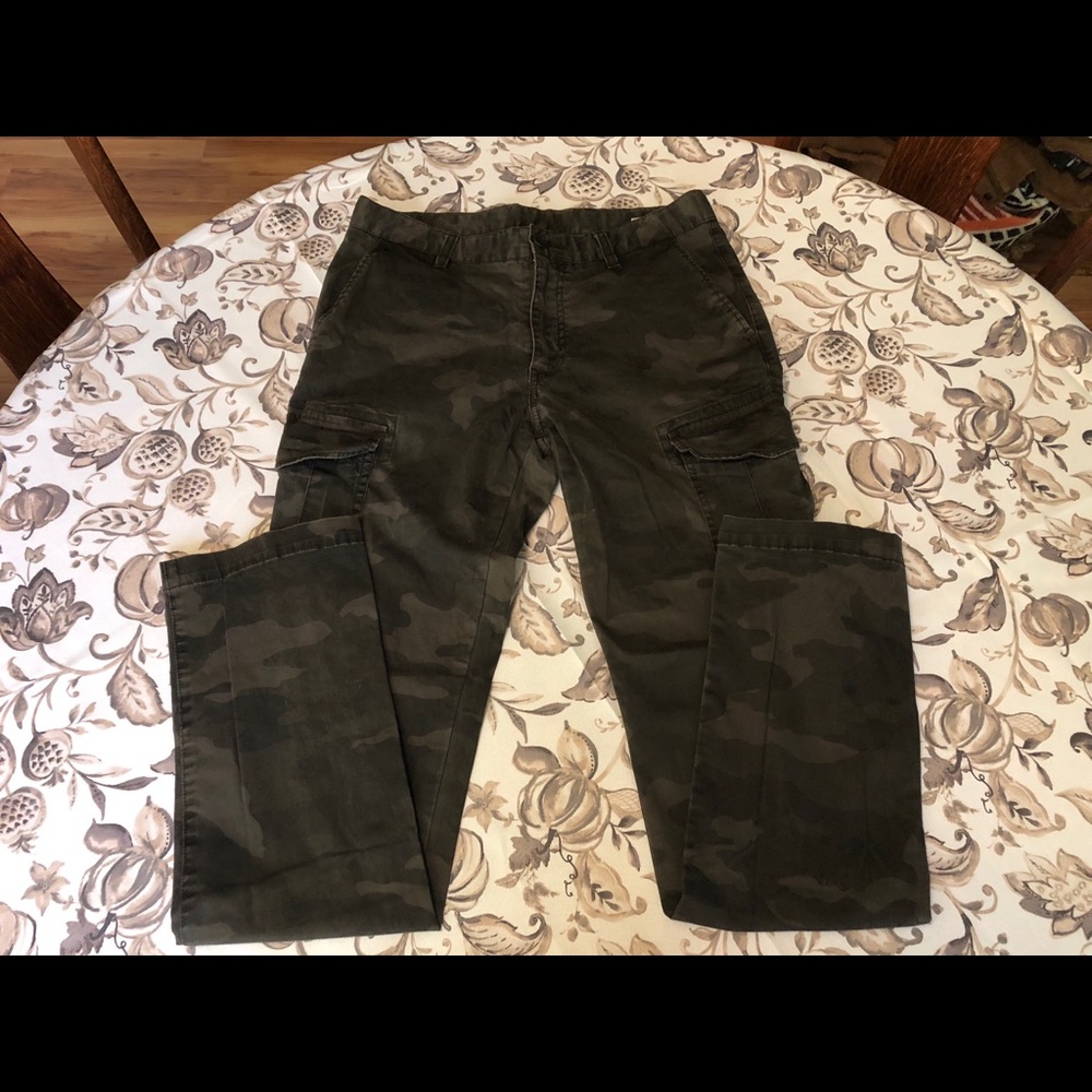 Uniqlo Camo Pants