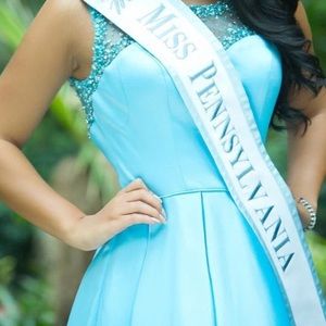 Sherri Hill cocktail dress