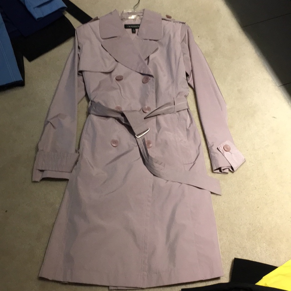Pale pink trench coat for spring