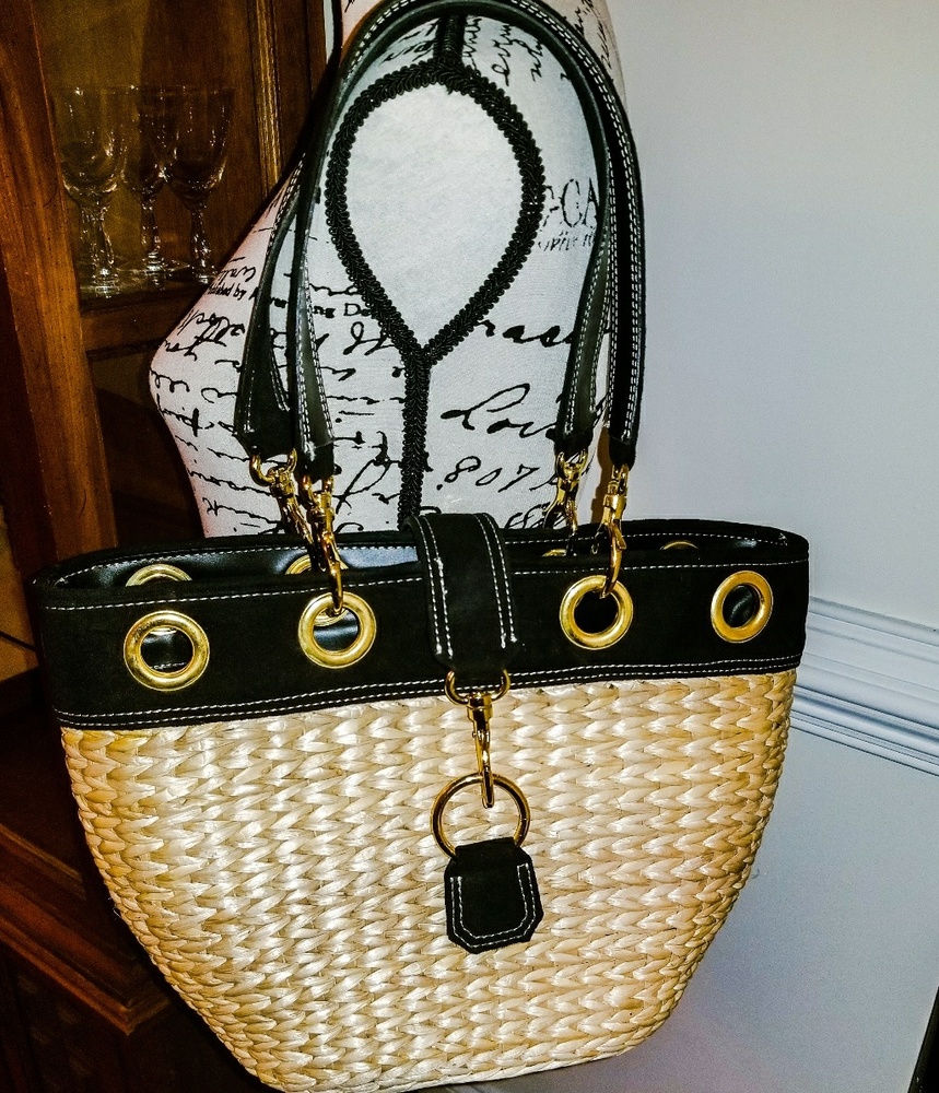 Amanda Smith purse!!